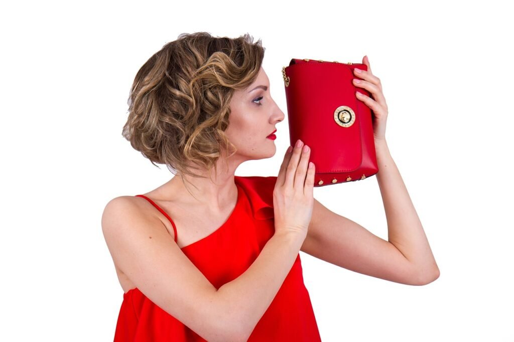 Durable and Stylish Handbags Made from Soft Leather for Daily Use