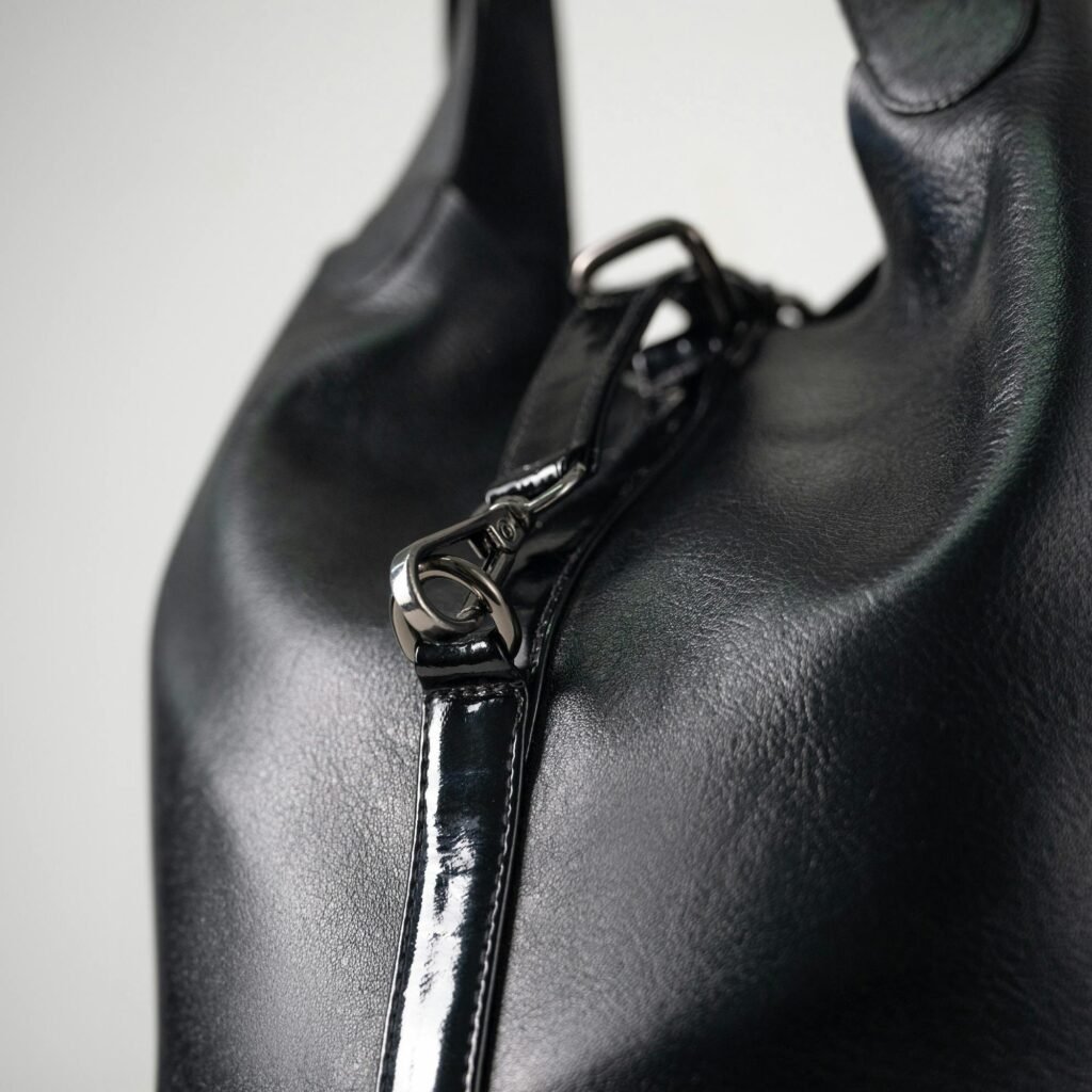 Proper Techniques for Cleaning Your Leather Handbag